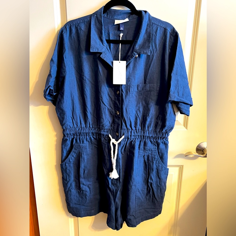 Universal Thread Romper